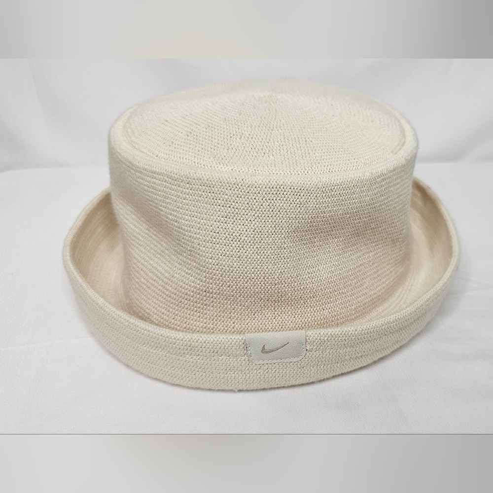 Vintage Nike Knit Roll Fisherman Golf Cap Women's S Cream Minimalist Streetwear